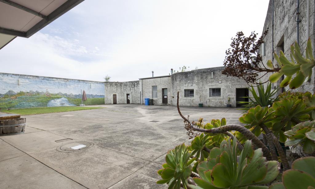The Old Mount Gambier Gaol Hotel Екстериор снимка