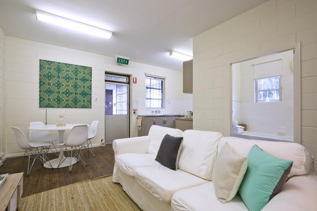 The Old Mount Gambier Gaol Hotel Екстериор снимка