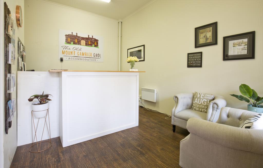 The Old Mount Gambier Gaol Hotel Екстериор снимка