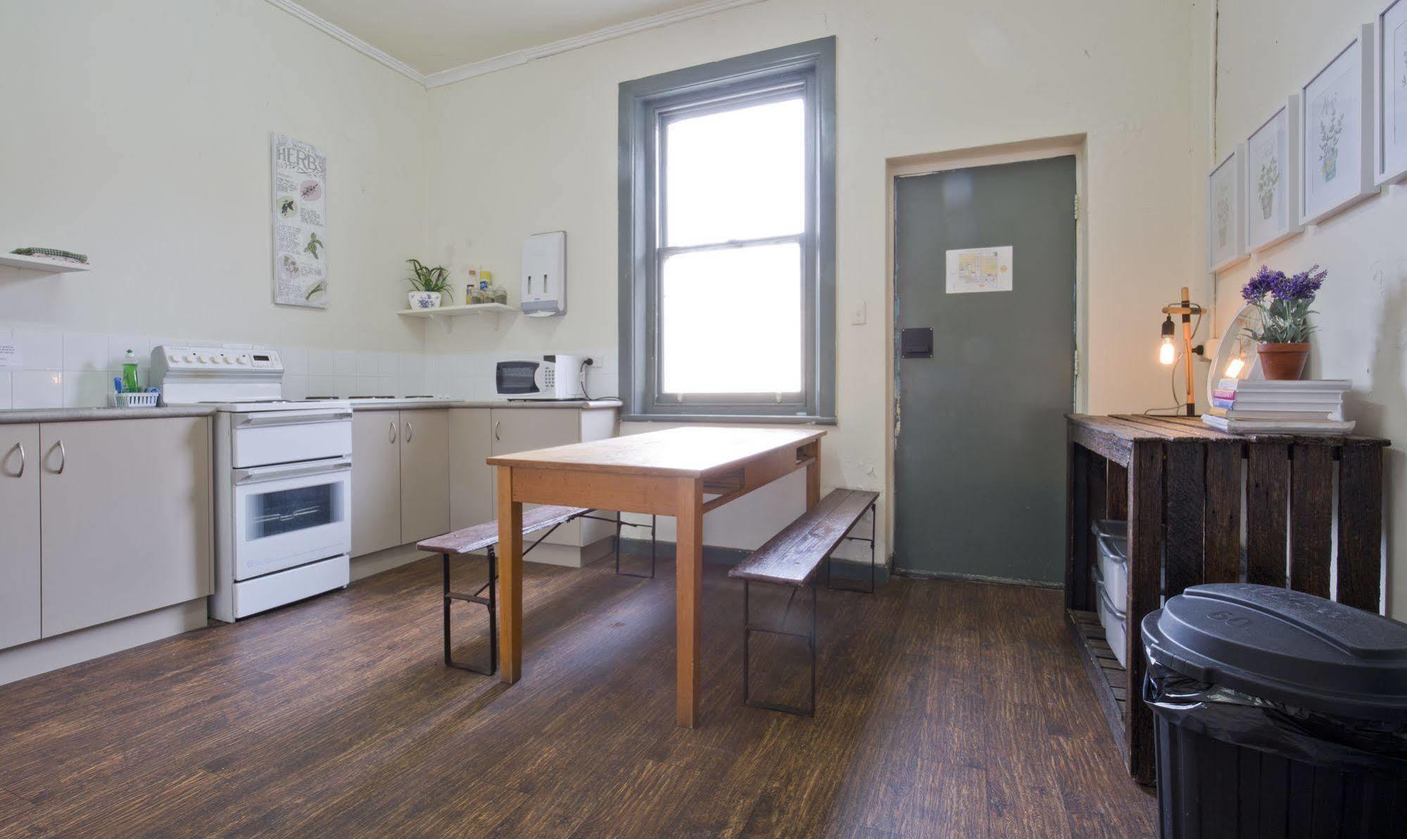 The Old Mount Gambier Gaol Hotel Екстериор снимка